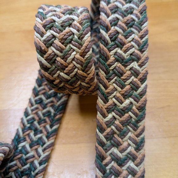 Boston Early Tones Woven Leather Belt with Brass Buckle 32"-35" - Picture 9 of 11